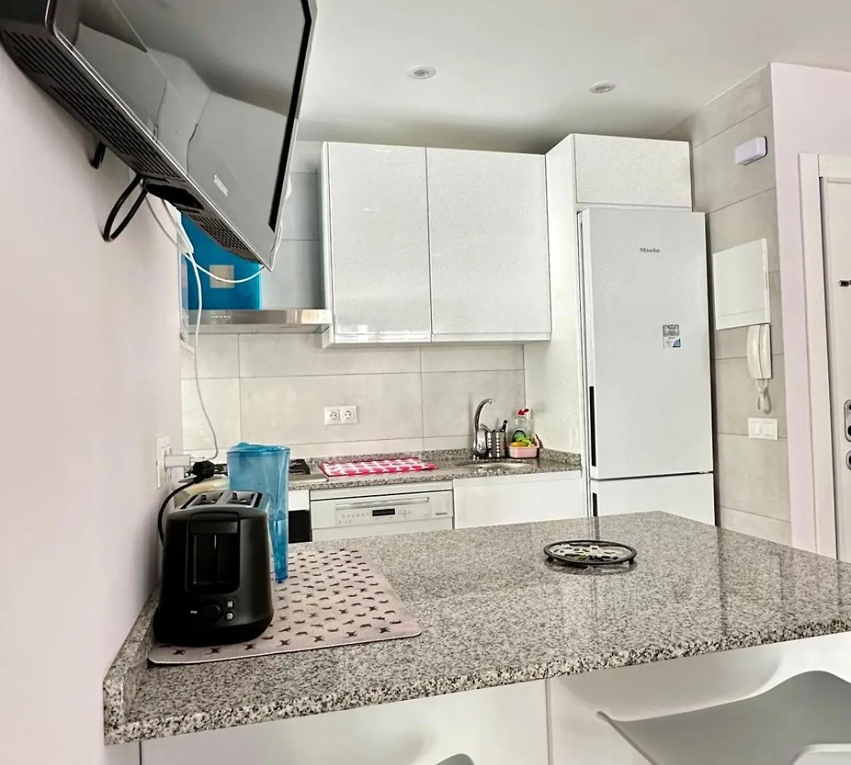 公寓 Piso Malaga A 10 Minutos De La Playa公寓 西班牙